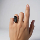 Verstelbare , vergulde ring met mineralen